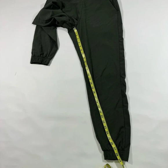 Athleta Brooklyn Textured Jogger Pants Mountain Olive Green - Picture 8 of 9